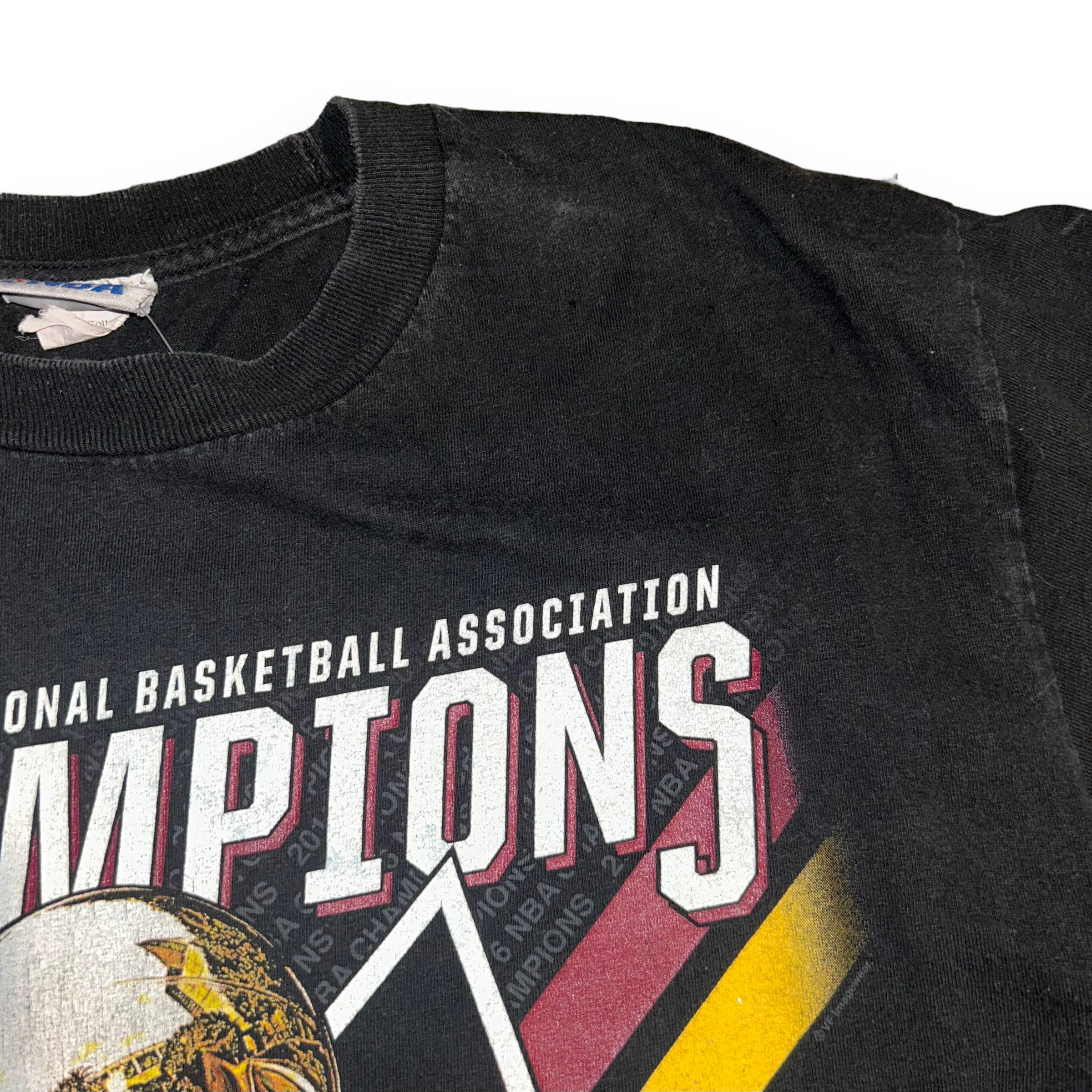 T-shirt Cleveland Cavaliers King NBA  (S)