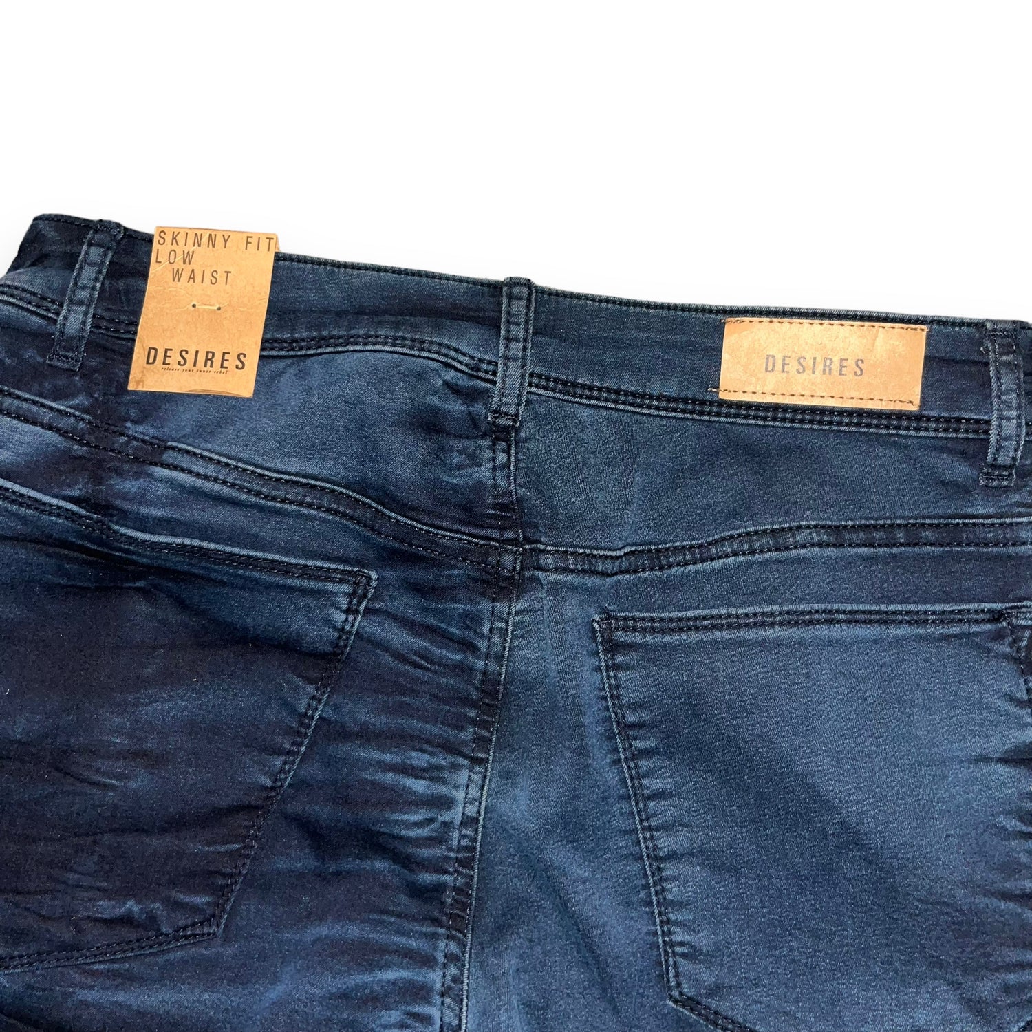 Jeans  Desires (32 USA  M)